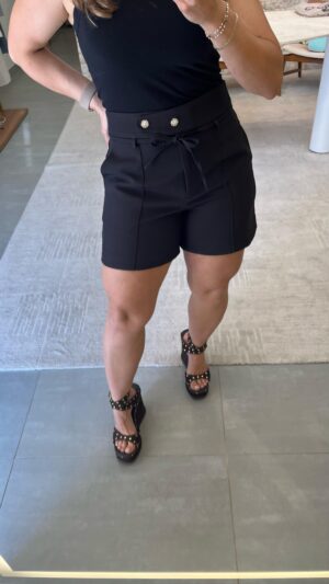 SHORT ALFA BOTAO FLOR